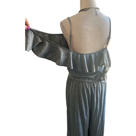 NWT TIME & TRU Gray Cold Shoulder Adjustable Straps Wide Leg Romper Jumpsuit XL - Picture 2 of 9